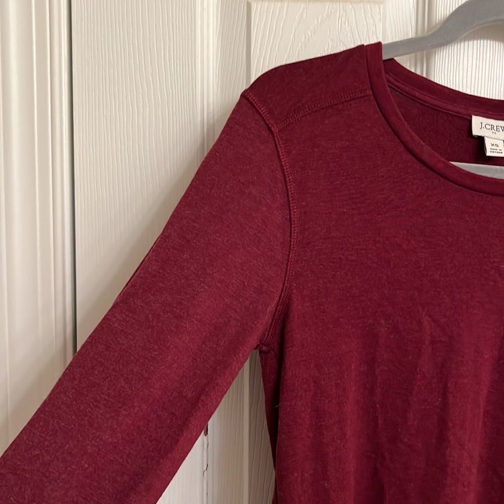 J. Crew Red Long Sleeve Crew Neck T-shirt Curved Bottom Hem Modal-blend Size XS - Picture 3 of 7